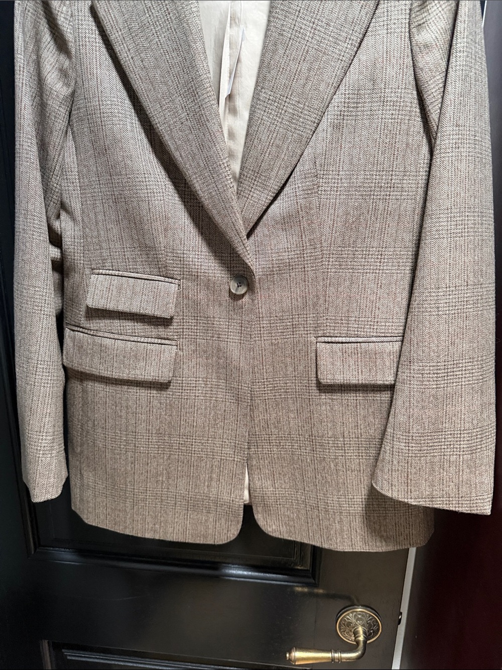 BANANA REPUBLIC‼️‼️. LIDO SCULPTED ITALIAN WOOL BLAZER - Picture 9 of 14